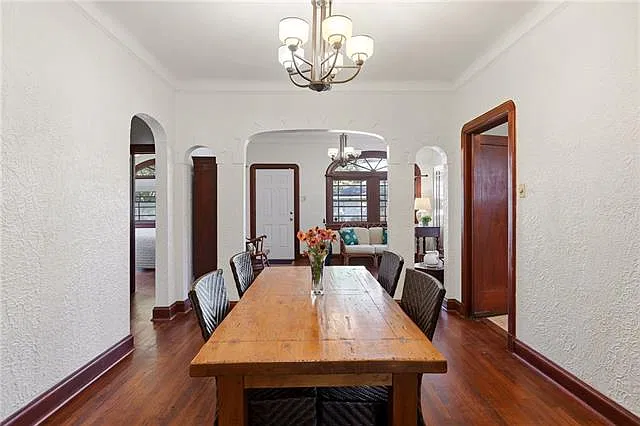 3 bed, 2.0 bath, 1620 sqft, $2,200 — Photo 4