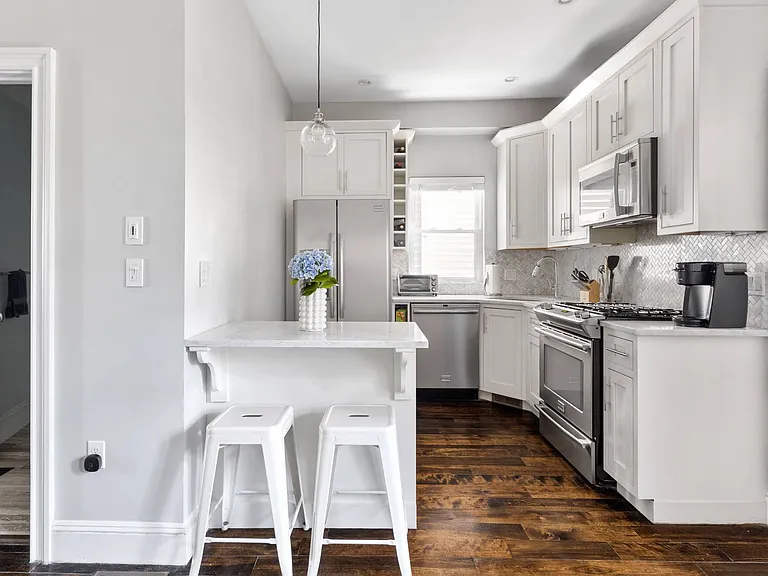 26 Vinton St #1 — Photo 9