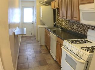 4457 B St SE APT 3, Washington, DC 20019