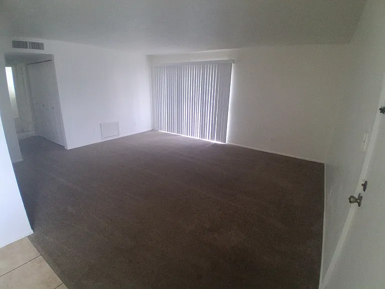 836 S Langley Ave #102 — Photo 3