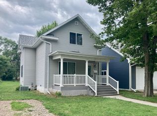 729 Colorado Ave SW, Huron, SD 57350