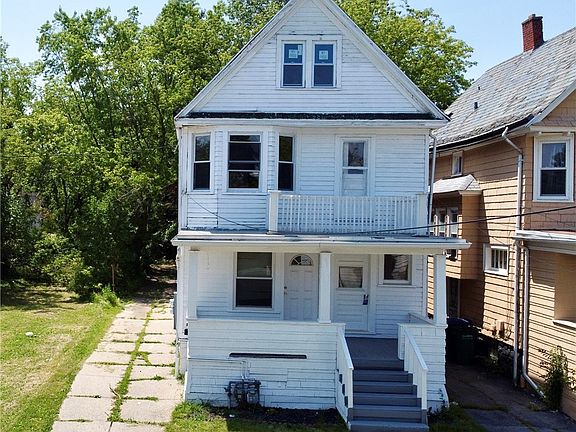 2nd image of 216 Schuele Ave