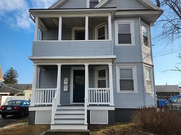 2nd image of 116 Greenwood St Floor 2