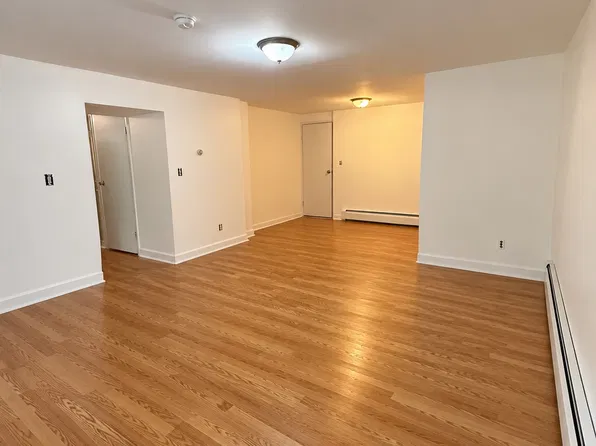 (undisclosed Address), Tuckahoe, NY 10707