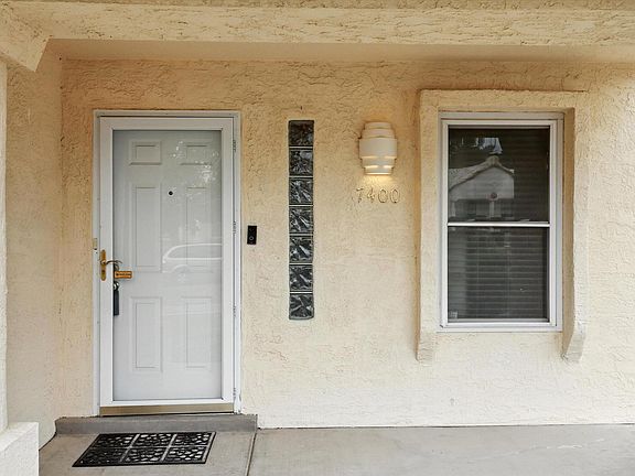 4th image of 7400 Willow Wood Dr NW