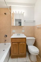 Rented by Bryan L Rozencwaig, LREB