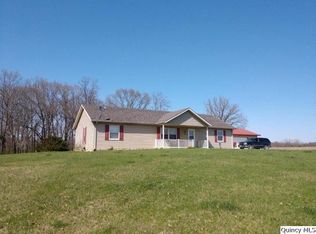 541 550n Ave, Mt Sterling, IL 62353