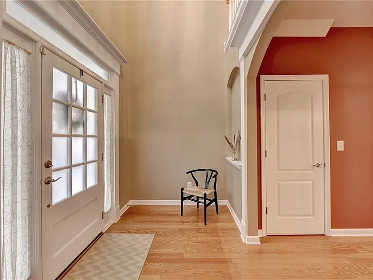 2213 Hamilton Mill Pkwy — Photo 5