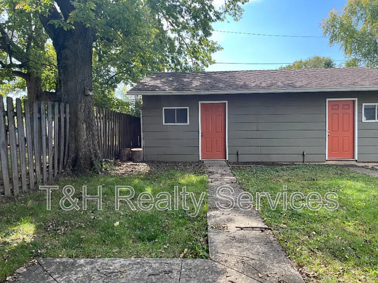 1531 Sturm Ave — Photo 29