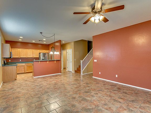 3rd image of 18135 W Desert Blossom Dr