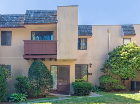 135 Courtland Avenue #22, Stamford, CT 06902