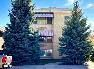 5837 W Addison St #6H, Chicago, IL 60634