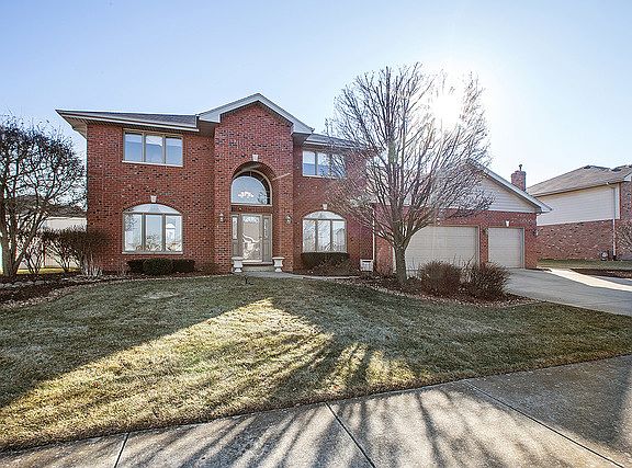 2nd image of 9101 Timberwood Ln