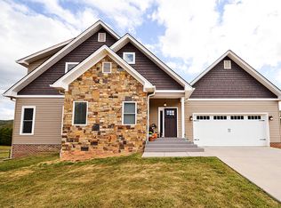 352 Valley Dr, Decatur, TN 37322