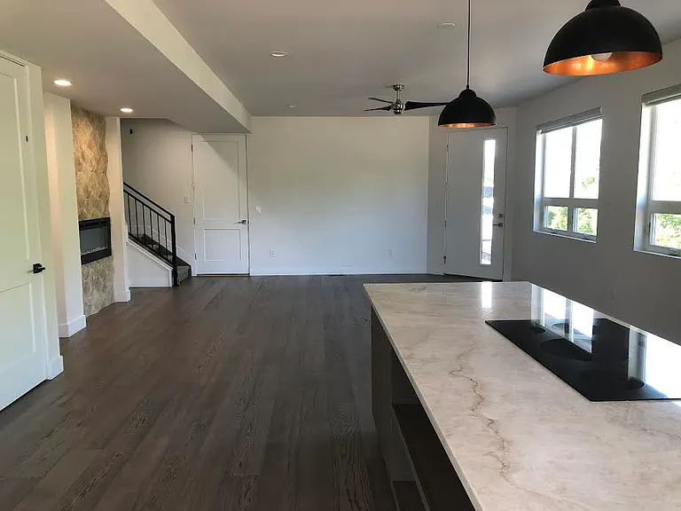 50 Sommerlyn Rd — Photo 8