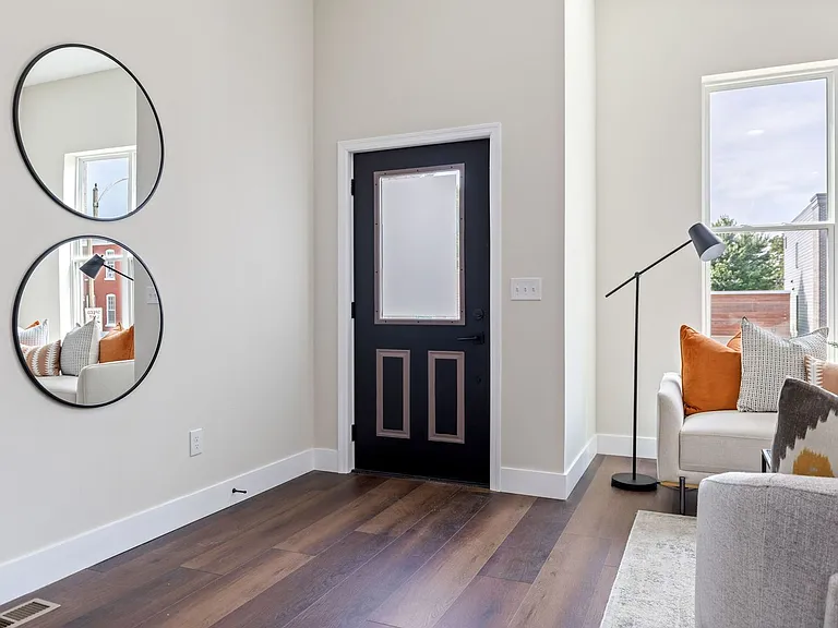 4209 Norfolk Ave — Photo 1