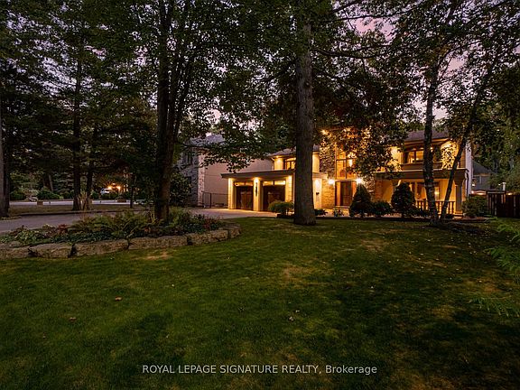 5th image of 2130 Autumn Breeze Dr N