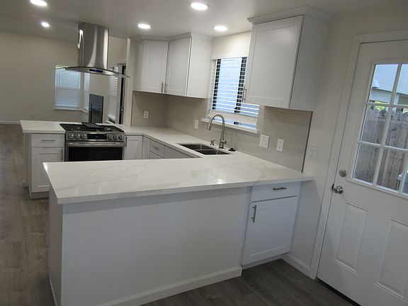 5th image of 35 Estuary Ct