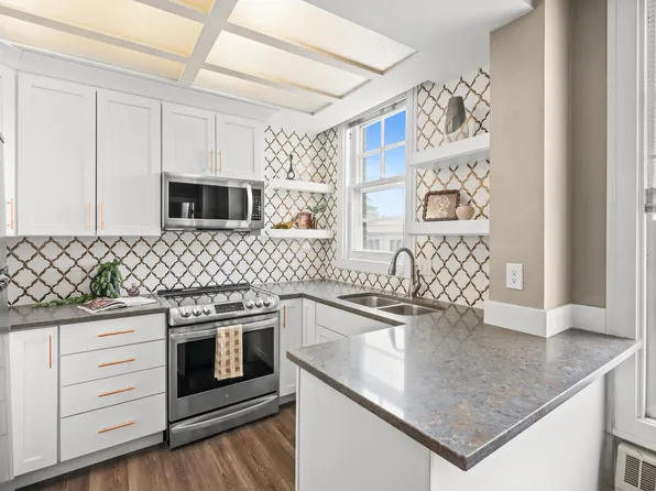 29 S State St APT 605, Salt Lake City, UT 84111