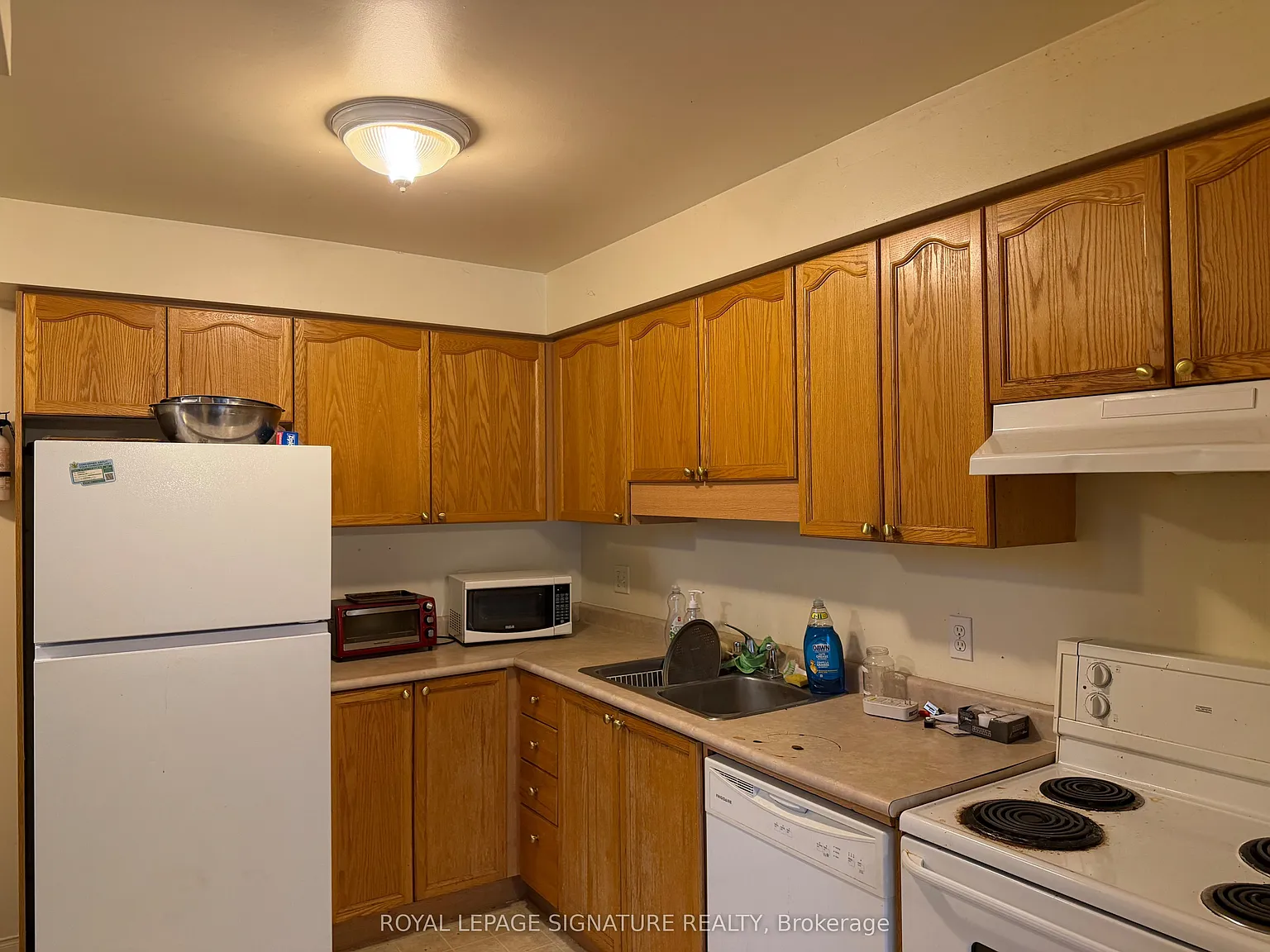 3 bed, $1,200 — Photo 4