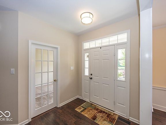3rd image of 11473 Rainbow Falls Ln