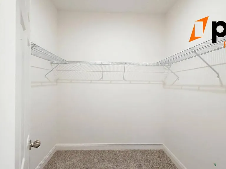 7896 Syracuse Dr — Photo 22