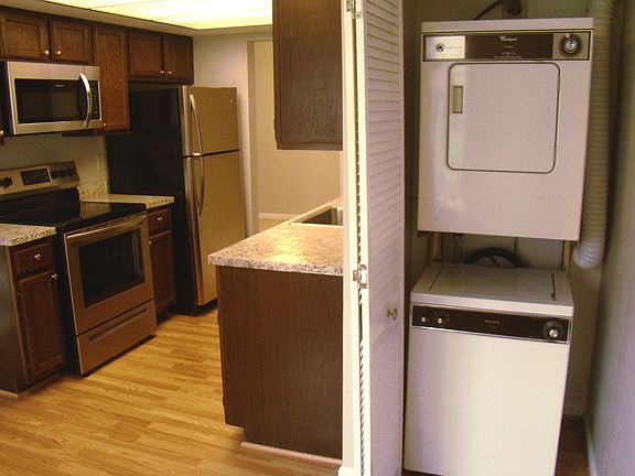 5th image of 10221 Valentino Dr APT 7404