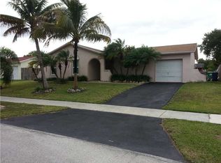 25820 SW 131st Ct, Homestead, FL 33032