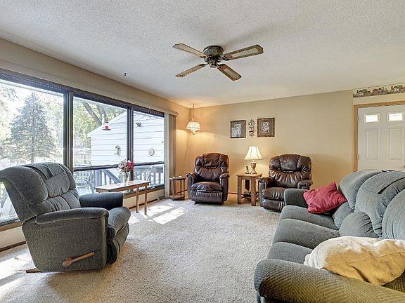 3rd image of 7908 Sunkist Blvd