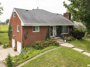 3705 N Donna Ln, Peoria, IL 61615