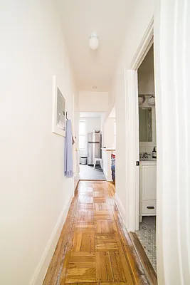 Rented by Jonathan Wachtel, LREB | media 18