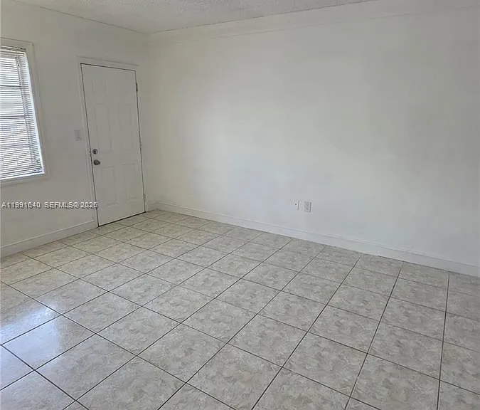 2114 Biarritz Dr #2 — Photo 4