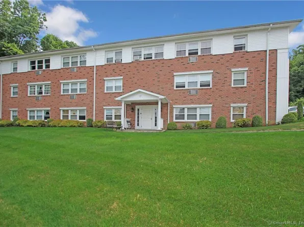 17 Fordyce Court APT 13, New Milford, CT 06776
