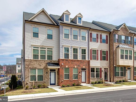 2nd image of 3927 Small Roundtop Rd