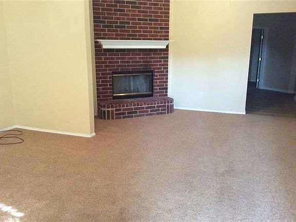 4th image of 512 Glenwood Dr