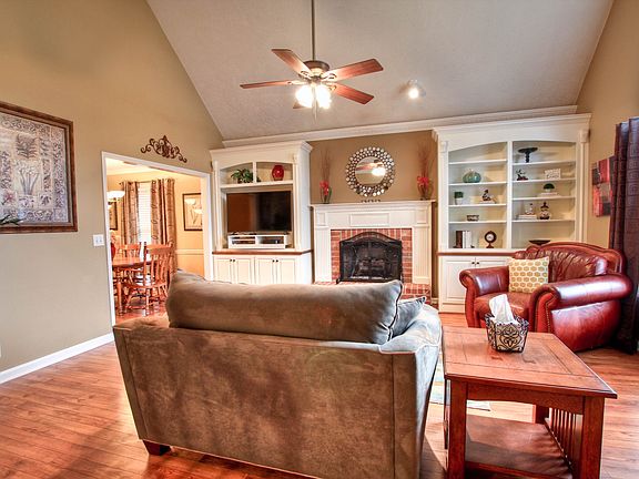 2nd image of 1826 Bridget Dr