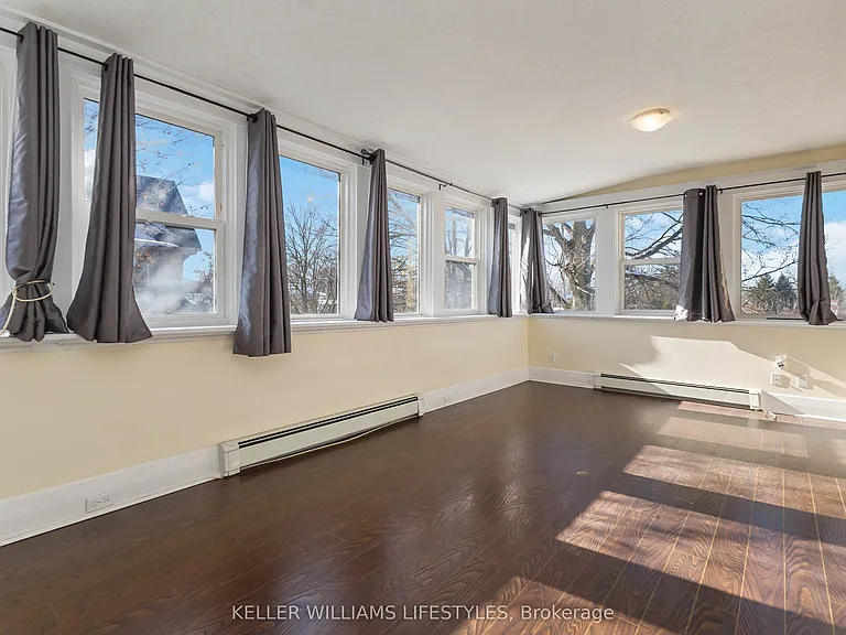 79 Beaconsfield Ave #2 — Photo 7