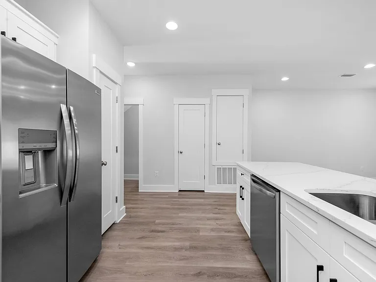 30 Harbeson Ave NE — Photo 10