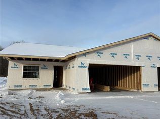 1806 Dorret Rd, Eau Claire, WI 54703