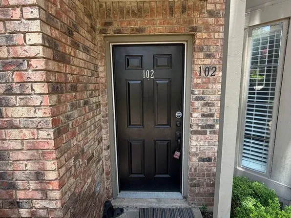 8750 Park Ln APT 102, Dallas, TX 75231