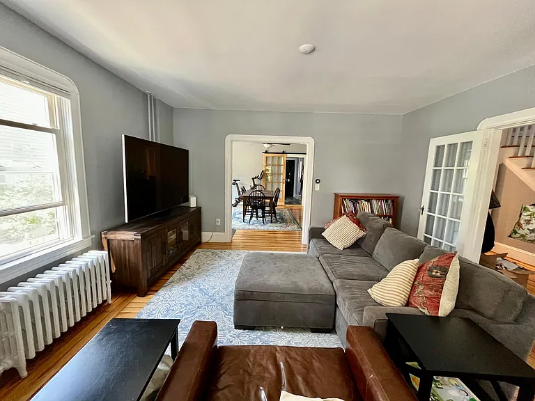 12 Bedlow Ave — Photo 5