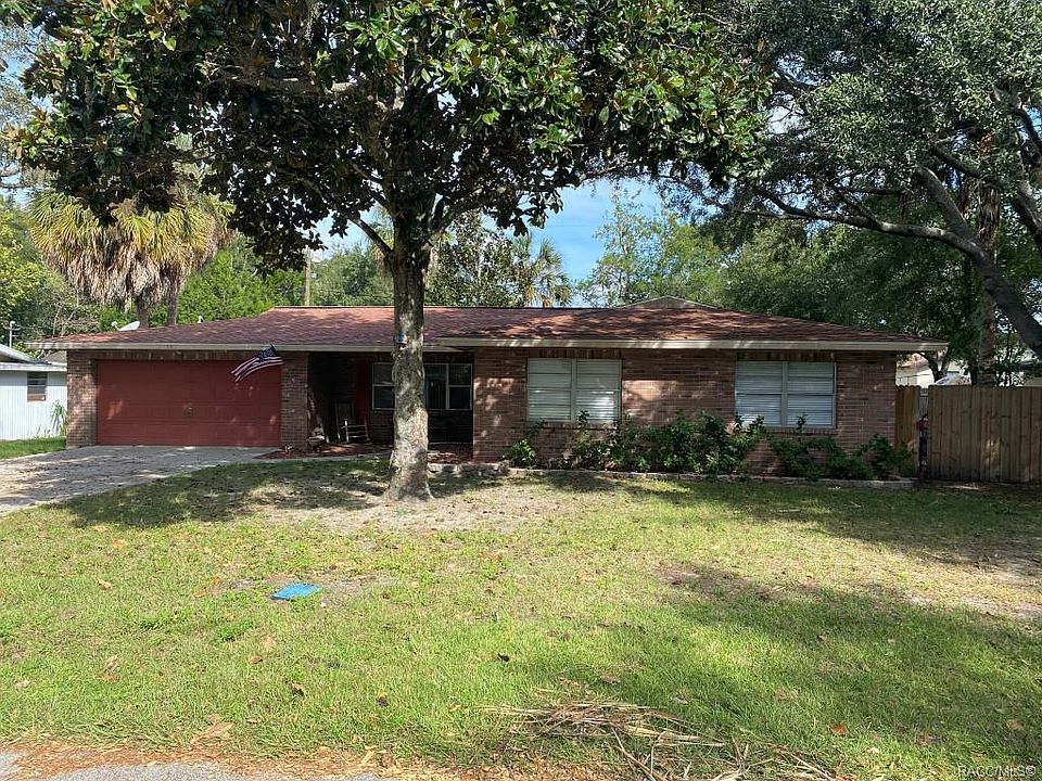 1st image of 755 NE 12th St