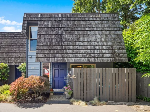 720 141st Lane SE #701, Bellevue, WA 98007