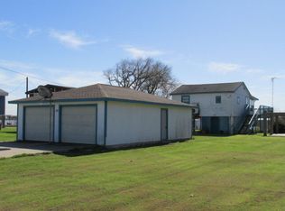 360 County Road 616 Seagull, Sargent, TX 77414