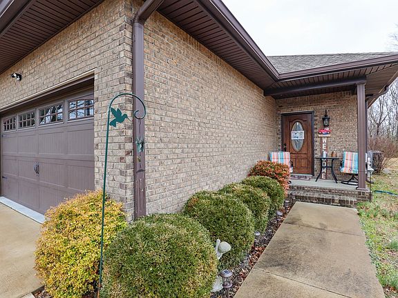 4th image of 20 & 22 Hamilton Dr