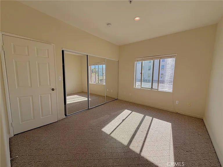 2440 Purdue Ave #103 — Photo 15