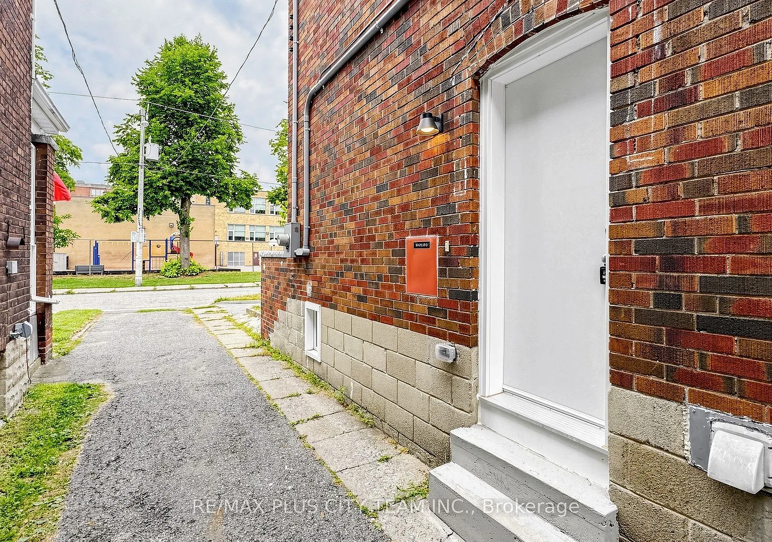 1 bed, $1,900 — Photo 2