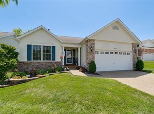 2216 Hawks Landing Dr #G, Lake Saint Louis, MO 63367