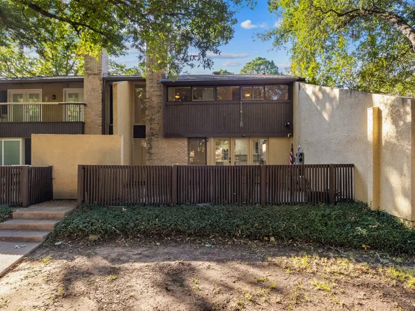 1111 Portales Ln, Irving, TX 75061