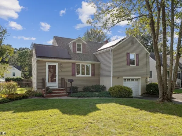 28 Elmwood Rd, Florham Park Boro, NJ 07932